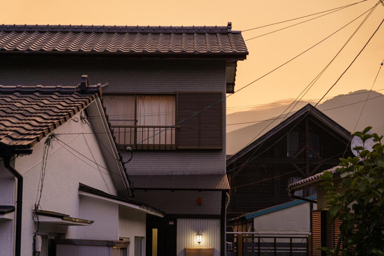 Yufu-No-Yu Shiki Iyashi Villa ภายนอก รูปภาพ